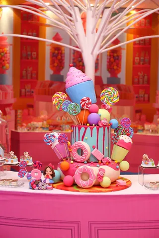 Decoração de festa infantil Candy Store em Brasília DF — montagem real, foto 4