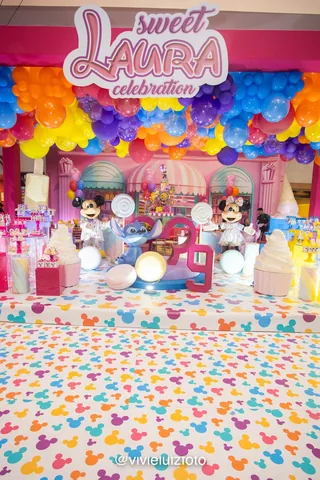 Decoração de festa infantil Disney Celebration em Brasília DF — montagem real, foto 8
