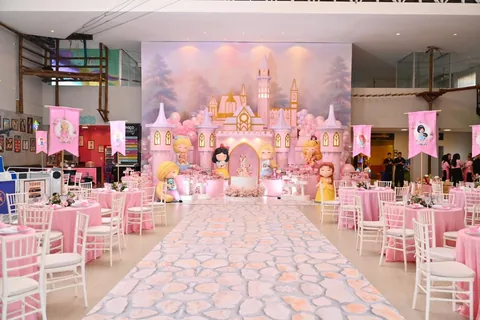 Decoração de festa infantil Princesas Baby em Brasília DF — montagem real, foto 3