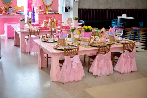 Decoração de festa infantil Princesas em Brasília DF — montagem real, foto 17