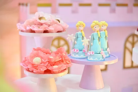 Decoração de festa infantil Princesas em Brasília DF — montagem real, foto 22