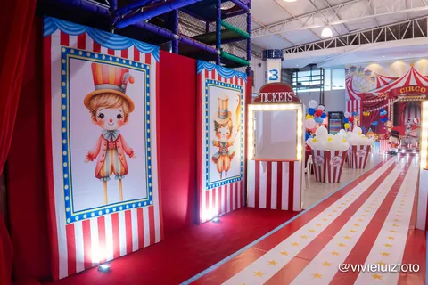 Decoração de festa infantil Circo Tradicional em Brasília DF — montagem real, foto 1