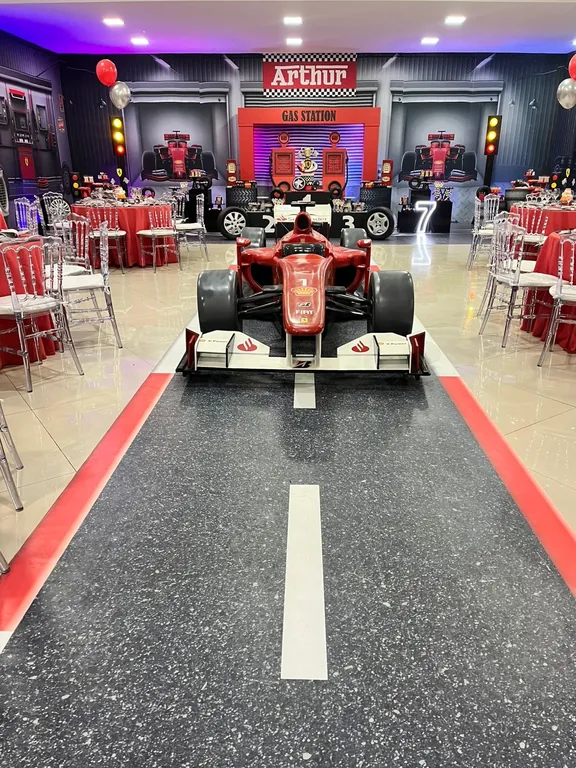 Tema de festa infantil Ferrari em Brasília DF