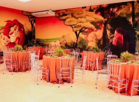 Decoração de festa infantil Rei Leão em Brasília DF — montagem real, foto 22