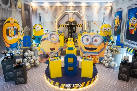 Decoração de festa infantil Minions em Brasília DF — montagem real, foto 1